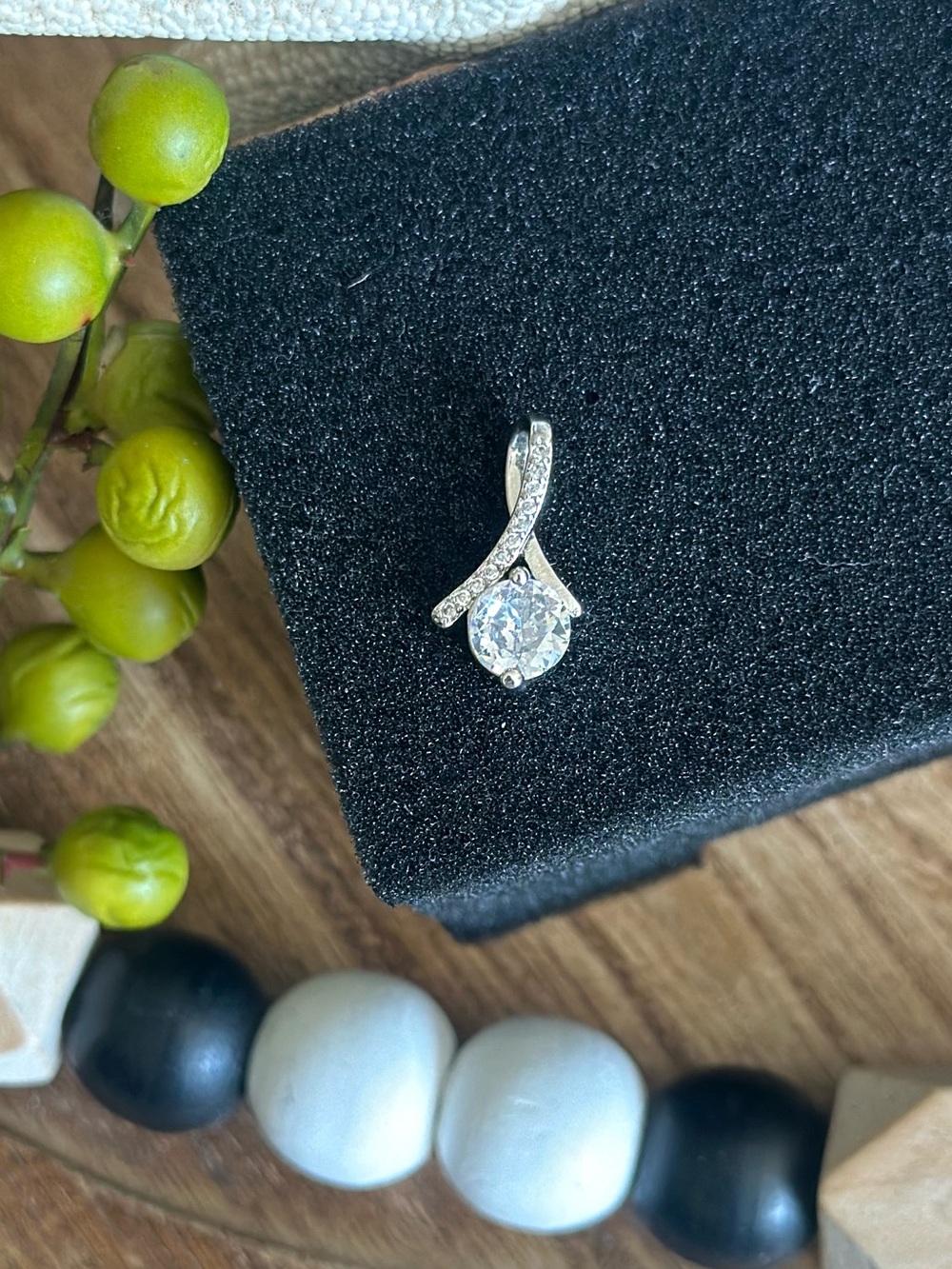NWT Sterling Silver & Cubic zirconia, - Elegant Teardrop Style Pendant